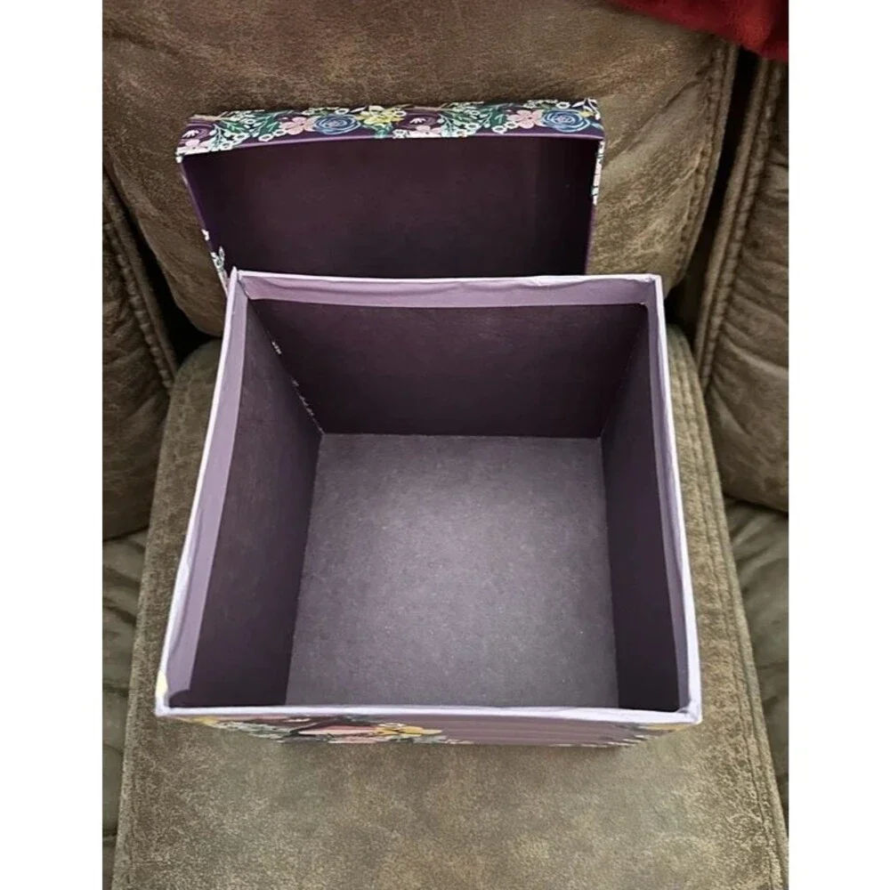 🌵 3/$15 2 piece set Gift Bag & Box ( see description)